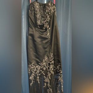 Maggie Sottero Black Strapless Prom/Formal Dress. Silver Lace Detail. Sz. 6